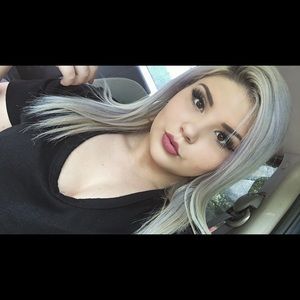 Meet your Posher, Melanie